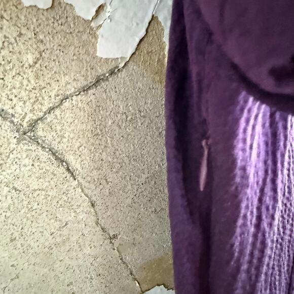 BCBGMAXAZRIA Dress 100% Silk Mini Deep Purple Short Sleeve Women XS Quiet Luxury - Picture 3 of 10